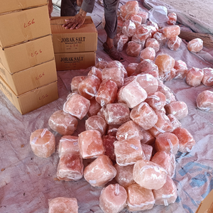 Blocco di Sale Rosa dell'Himalaya <span class=keywords><strong>3</strong></span>-4kg per Cavalli e Capre, Integratore Minerale con Corda, Ecologico, Artigianale, Certificato ISO - Product Image 3