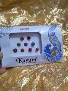 Assorted Designer Bindi Multiple Size Multiple Designs Bollywood Indian Bride For Forehead Wedding <b>Favor</b> Party Return Gift Idea - Product Image 5