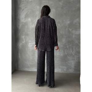 Pantalones de lunares para mujer - Colección de pantalones al por mayor - Product Image 1