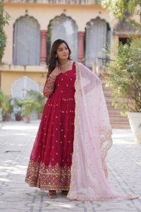 Indian Exclusive Premium Trendy Fashionable Latest Exclusive Gown <b>Party</b> wear Wedding Engagement Wear Most Trendy in Export - Product Image 2