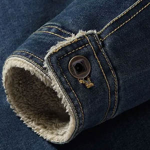 Nouvelle conception, meilleur matériau, prix abordable, avec 2 poches poitrine, veste en jean décontractée pour homme, couleur bleu clair tendance - Product Image 3