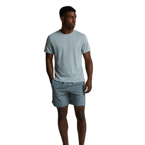Pantalones Cortos sin Forro Run Challenger de 7 Pulgadas - Product Image 1