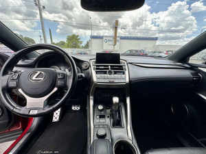 NX 200t 2021 en perfecto estado - Product Image 6