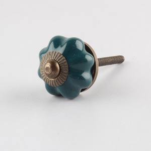 Boutons en céramique Poignée et bouton de meuble modernes à vendre avec un design unique Poignée de quincaillerie décorative en céramique demandée - Product Image 3