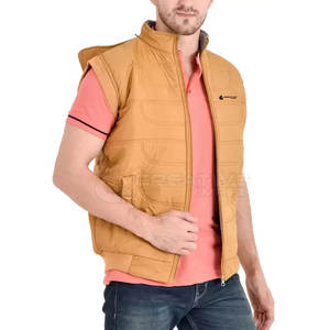 Gilet matelassé respirant en polyester léger et décontracté pour hommes, vêtements d'extérieur isolés et confortables pour l'hiver en vente - Product Image 3