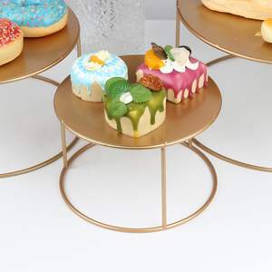 Soporte Metálico para Tartas, Diseñado para Exhibir Postres en Celebraciones y Ofrecer una Servicio Estable - Product Image 2