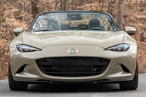 Mazda MX-5 Miata Grand Touring 2024 d'occasion en excellent état - Product Image 6