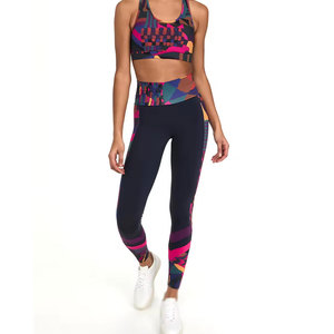 Leggings pour femmes confortables, tissu extensible doux, parfait pour le port quotidien, la salle de sport et les occasions décontractées - Product Image 4