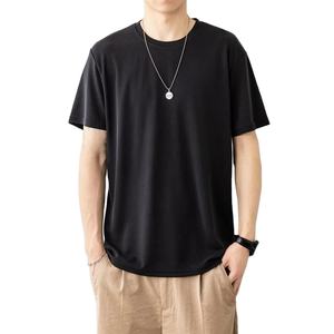 เสื้อยืดแขนสั้นผ้าไหมน้ำแข็งสำหรับผู้ชาย เสื้อเบสผ้าไหมบางเบาสำหรับฤดูร้อน แขนสั้นครึ่งแขน สีพื้น เสื้อทรงเข้ารูป รุ่นผู้ชาย - Product Image 4