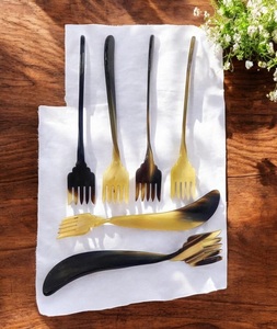 Cuchara de servidor de ensalada de cuerno de búfalo natural hecha a mano Cucharas de calidad premium a la venta - Product Image 4