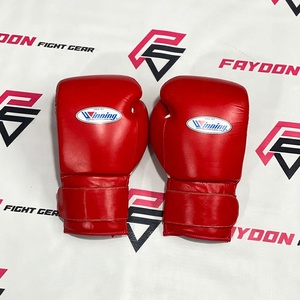 Ensemble de protection d'entraînement de boxe en cuir de vache véritable rouge, le plus vendu : Gants de boxe, protège-tête et protège-guêtres pour le sparring - Product Image 2