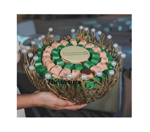 Bol de service au design fabuleux Taille et forme personnalisées Bol à chocolat couleur or en fer à bas prix - Product Image 1