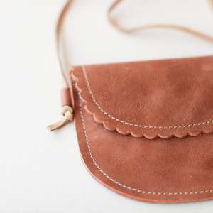 Scalloped Leather <b>Purse</b> for Little Kids Rust Color Accessory - Product Image 4