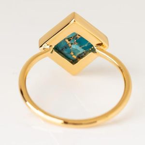 Anillo de Plata de Ley 925 Chapado en Oro de 14K con Engaste de Bisel y Piedra Preciosa de Turquesa Genuina, Estilo Clásico para Bodas o Fiestas - Product Image 2