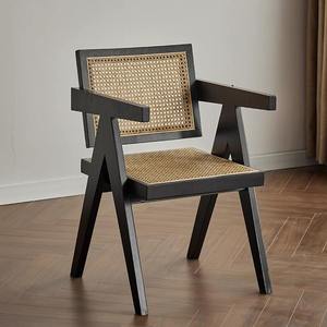 Chaise de salle à manger en bois certifiée BIFMA avec pieds en métal doré, design moderne, sièges de restaurant de qualité commerciale, conformité CAL117 - Product Image 3