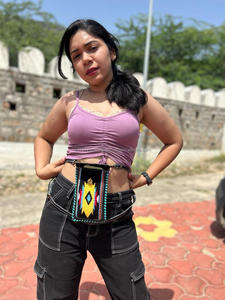 Nuevo Western Tooled Jacquard cuero teléfono Crossbody Sling monederos Vintage Multi Azteca tela único acolchado pequeño muñequera monederos - Product Image 4