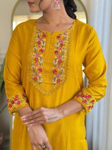 Seda Gadhwal con atractivo trabajo de bordado precioso Color amarillo elegante estampado Floral Desi y ropa de mujer saludable Kurti de moda - Product Image 3