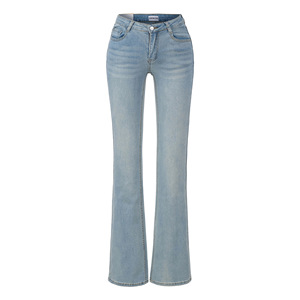 (Pantalones vaqueros de cintura baja con amplio refuerzo en la entrepierna) Pantalones vaqueros micro acampanados de cintura baja para mujer, versátiles, lavados y ligeramente elásticos. - Product Image 1
