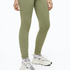 Ensemble de sport et de yoga personnalisé avec logo imprimé OEM, vêtements de fitness taille haute - Product Image 2