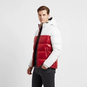 Chaqueta Acolchada de Invierno para Hombre, Color Blanco y Rojo, Bloques de Color, Cuello Alto, Logotipo Frontal, Chaqueta Acolchada - Product Image 2
