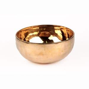 Frutero de Diseño Único con Acabado Dorado, Frutero Decorativo Redondo para Mesa, Frutero de Metal de Diseño Moderno - Product Image 3