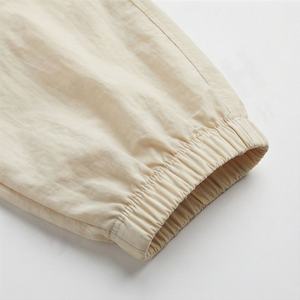 Ensemble de survêtement deux pièces pour femme, style sportif, en polyester, coupe-vent, léger, avec cordon de serrage, poches, imprimé réversible, vêtements de sport - Product Image 6