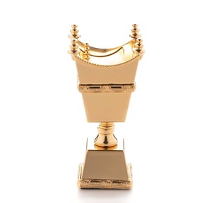 Fabriqué à la main Vintage arabe Bakhoor Oud brûleur métal finition or Oud brûleur arabe Ramadan célébration décor Style - Product Image 1