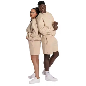 Conjunto de pantalones cortos de forro polar unisex de fabricante superior con logotipo de impresión personalizadoOEM crea tu propio estilo chándal de dos piezas de forro polar de alta calidad - Product Image 3