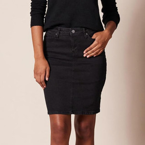 OEM taux bon marché nouvelle mode femmes jupe en jean Super qualité respirant logo personnalisé haut tendance jupe en jean avec léger - Product Image 3