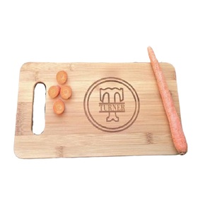 Tabla de Cortar de Madera de Bambú Apta para Alimentos, para Uso en Restaurantes y Hoteles, Vajilla de Madera, Tabla de Quesos, Bloques de Cortar de Madera Planos de 2 cm de Grosor - Product Image 1