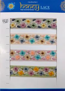 ผ้าลูกไม้ปักลายดอกไม้สีสันสดใสและมีลวดลายที่ซับซ้อนเหมาะสำหรับแฟชั่นระดับไฮเอนด์ - Product Image 2