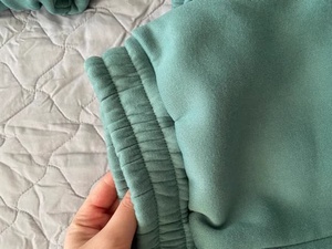 สเวตเตอร์ลำลองสำหรับผู้หญิงเสื้อสองชิ้นซิปครึ่งคอผ้าขนแกะแบบหลวมมีโลโก้ออกแบบได้ตามต้องการ - Product Image 4