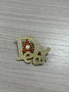 Nouvelle broche de revers de style créateur, motif triangle, avec incrustations de pierres brillantes, thème Sœur d'amitié grecque, ton rouge et blanc - Product Image 2