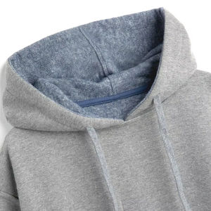 Veste à capuche à la mode pour hommes, tissu léger et respirant, parfaite pour les activités de plein air, avec poche kangourou côtelée - Product Image 4