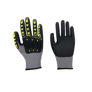 Gants de sécurité à injection directe TPR Gants de tuyauterie de jardinage antidérapants anti-feu EN388 Gants en coton résistants aux coupures - Product Image 5