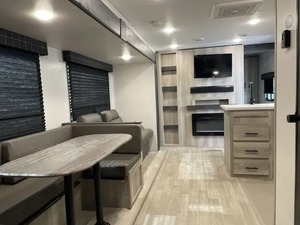 Remolque de viaje RV KZ S-P-O-R-T-M-E-N SE 301BHKSE 2023 USADO EN BUEN ESTADO - Product Image 5