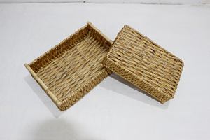 Lot de 2 paniers de rangement en jacinthe d'eau tissés à la main avec poignées design pliable pour jouets domestiques de l'usine du Vietnam vente en gros - Product Image 3