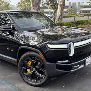 Rivian R1S Adventure Edition AWD Plus 2023 Usado en Buen Estado, Sin Accidentes, Volante a la Izquierda/Derecha - Product Image 1
