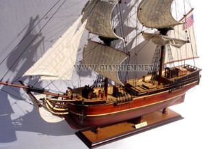 Maqueta de Barco Náutico de Madera de EE. UU. - LADY WASHINGTON, Decoración Pintada a Mano, la Mejor Opción para Regalos Empresariales y Coleccionables - Product Image 4