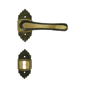 Maniglia Giglio con Rosetta e Bocchetta - Product Image 1