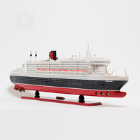 C028 - OMH Handgefertigtes Bemaltes Zedernholz-Modellschiff Queen Mary 2 Sammlerstück Tischdekoration Geschenk 101,6Lx14Bx33H cm