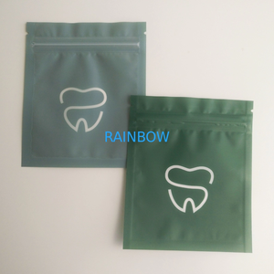 Bolsas de Embalaje para Alineadores Dentales Personalizadas, Sellado de Tres Lados, Cierre Hermético Reutilizable, Bolsa con Cierre para Alineadores - Product Image 4