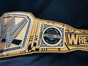 Nuevo Cinturón de Campeonato WWE de Alta Calidad Personalizable, Cuero PU Duradero con Placas Metálicas Chapadas en Oro para Exhibición y Cosplay - Product Image 6