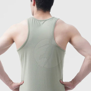 Camiseta de tirantes de gimnasio para hombre, diseño de logotipo personalizado, material de punto transpirable, superventas, camiseta lisa hecha con los mejores ingredientes - Product Image 6
