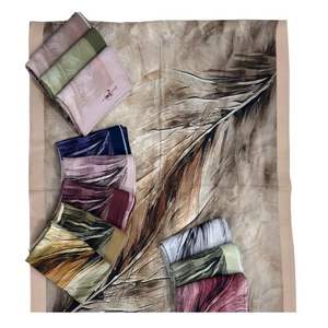 Professional Manufacturers Offer Autumn Winter Warm Women's Shawl-High Quality Customizable Colors Sizes OEM/ODM Available Low - Product Image 2