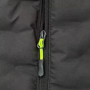 Gilet matelassé imperméable pour homme, nouveau design, bleu marine/noir, vêtement d'extérieur d'hiver, sans manches, 100% polyester, personnalisable - Product Image 4