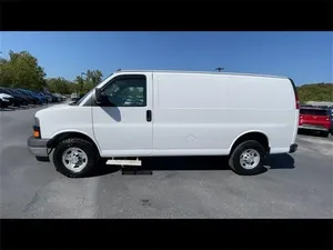 Usado 2019 Chevrolet Express 2500 - Product Image 4