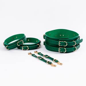 Ensemble de retenue BDSM 16 pièces de différentes couleurs et options de quincaillerie ceinture et menottes de cuisse BDSM-0020 en cuir de vachette véritable - Product Image 3