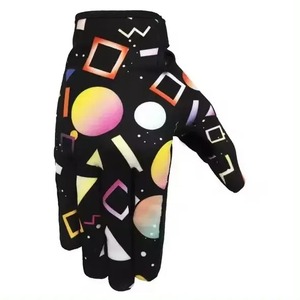 Alta calidad Mejor tarifa Guantes de Ciclismo de invierno Hombres cálidos A prueba de viento Antideslizante para guantes de ciclismo con su propio logotipo - Product Image 5