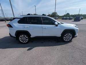 Toyota RAV4 XLE 2025 SUV Gris, Faros LED, Transmisión Automática, Neumáticos R19, Motor de Gasolina, 5 Asientos, Interior de Tela - Product Image 1